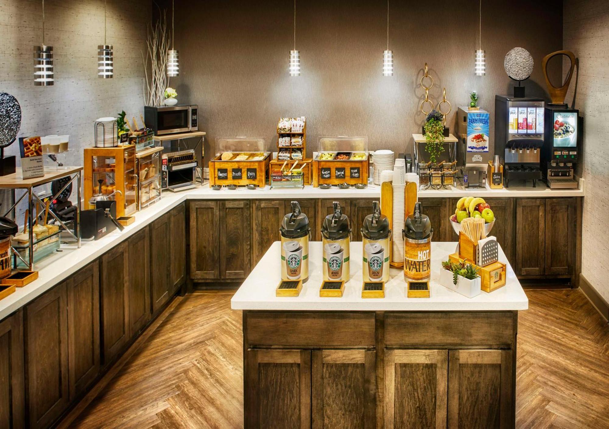 刘易斯维尔弗洛尔蒙特贝斯特韦斯特优质酒店 外观 照片